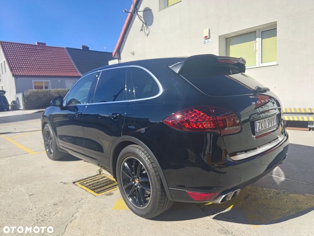 Porsche Cayenne Diesel Tiptronic S - 12