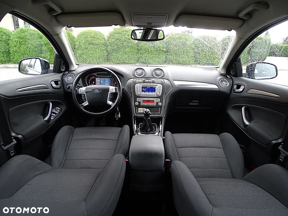 Ford Mondeo 2.0 Titanium - 23