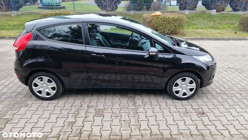 Ford Fiesta 1.25 Trend - 8