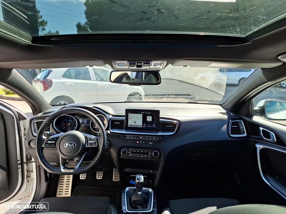 Kia ProCeed 1.6 CRDi GT Line+SRF - 12