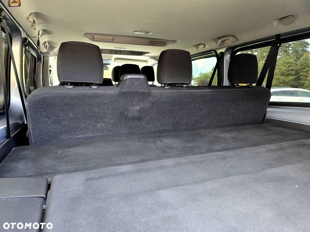 Renault Trafic - 22