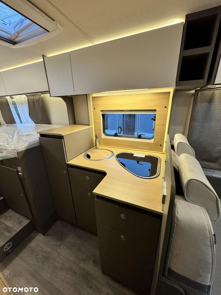 LMC Tourer Lift H664G - 4 osobowy, Używany, FV23%, Doposażony - 20