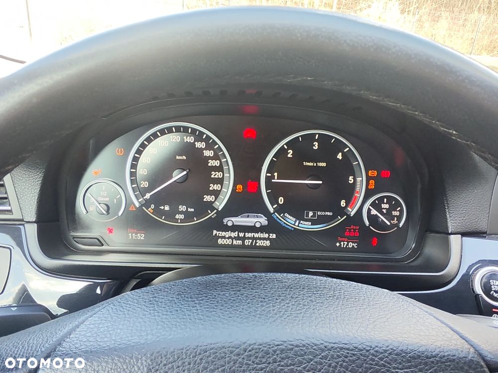 BMW Seria 5 525d xDrive - 19