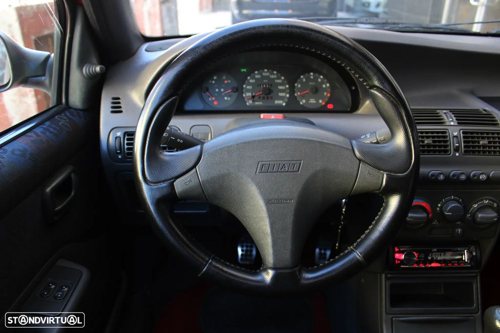 Fiat Punto Sport 16V - 31