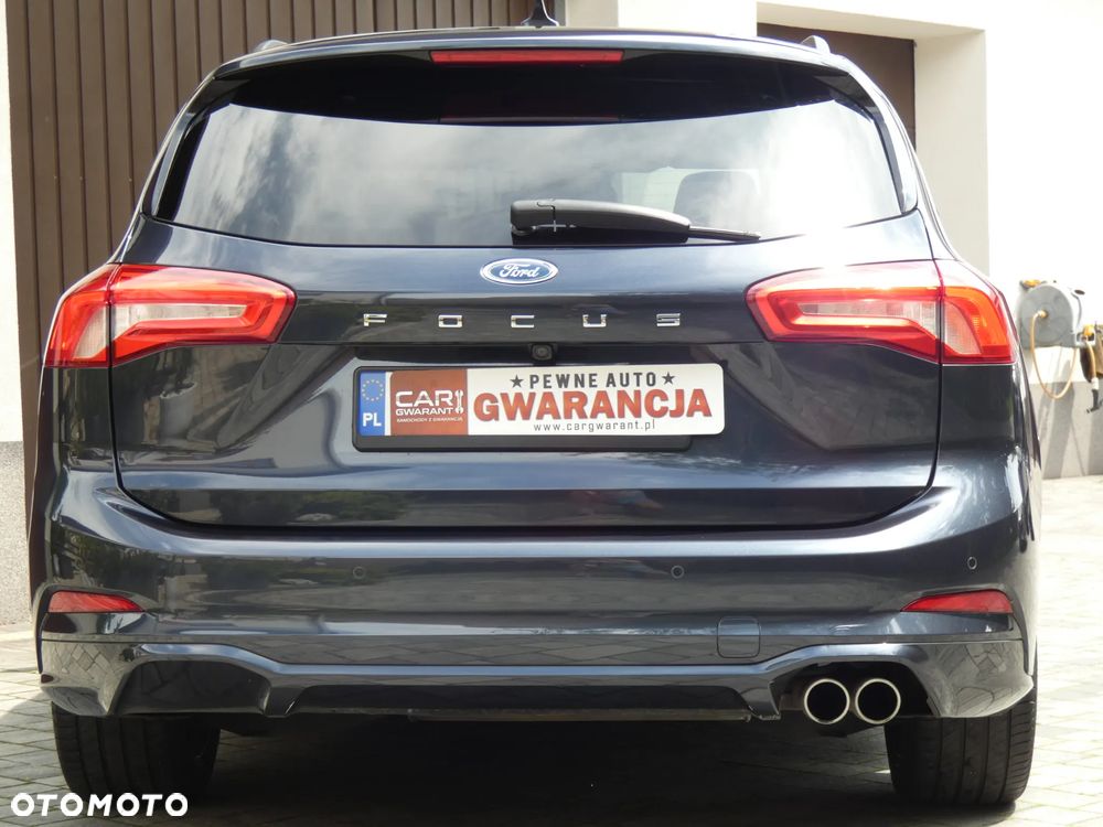 Ford Focus ver-2-0-ecoblue-st--line - 17