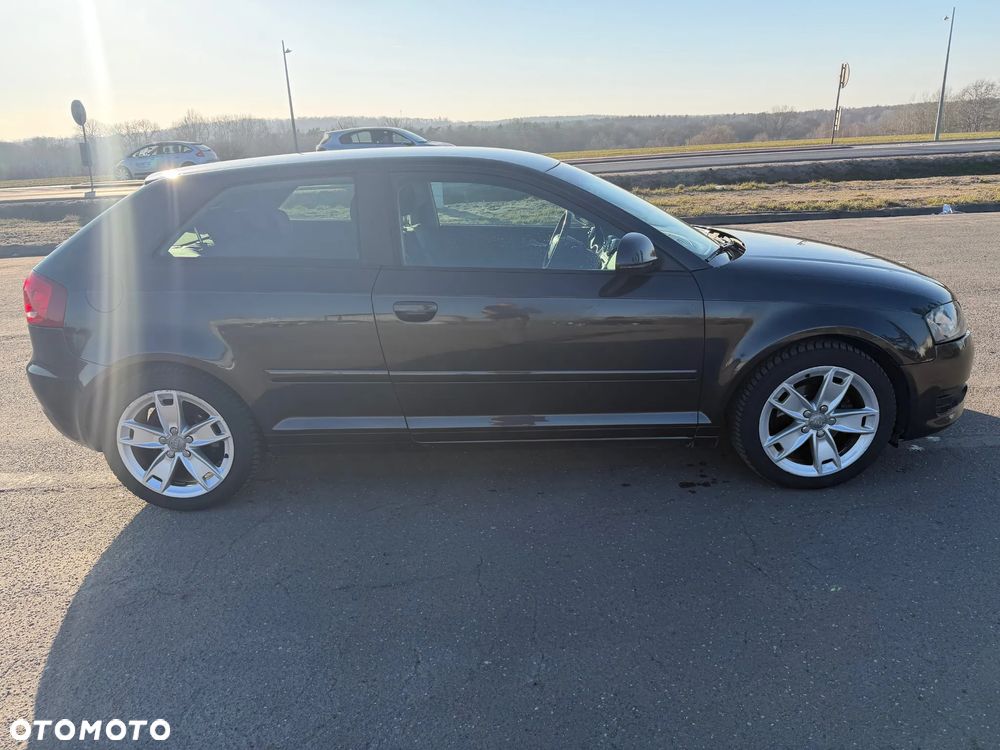 Audi A3 3-drzwiowe - 4