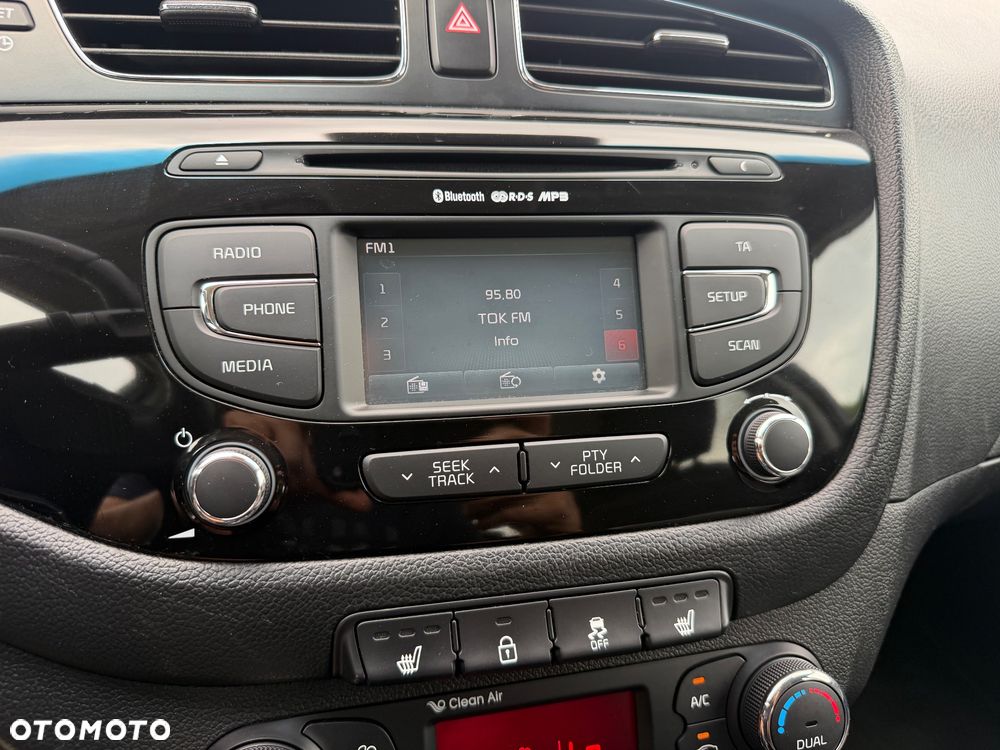 Kia Ceed 1.6 GDI DCT Spirit - 13