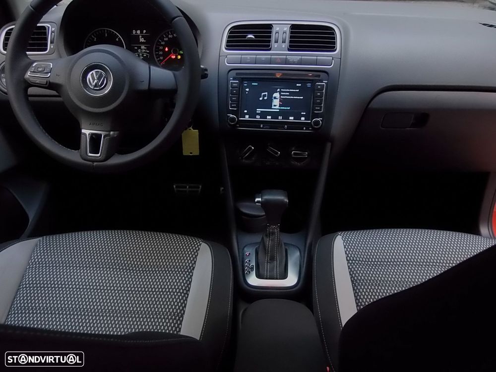 VW Polo 1.6 TDI Trendline DSG - 38