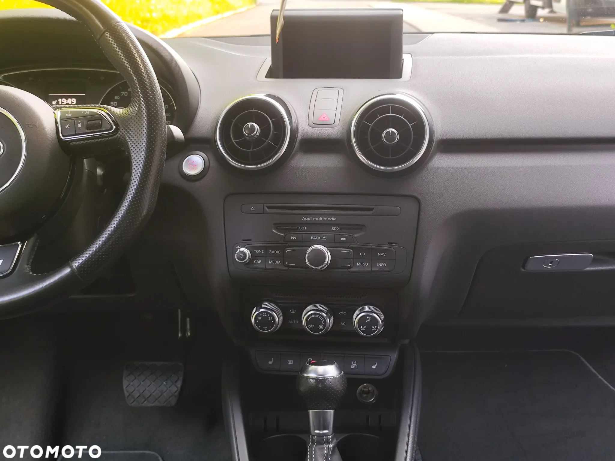 Audi A1 1.4 TFSI Sportback S tronic S line edition m S line Sportpaket - 13