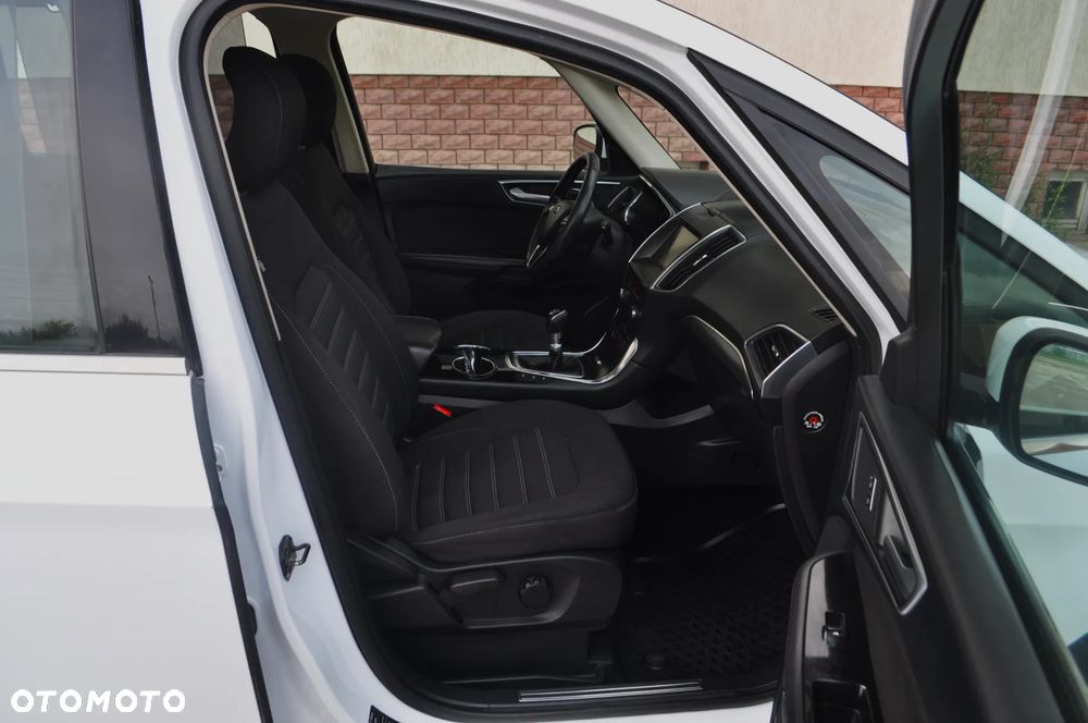 Ford Galaxy 2.0 TDCi Titanium - 25