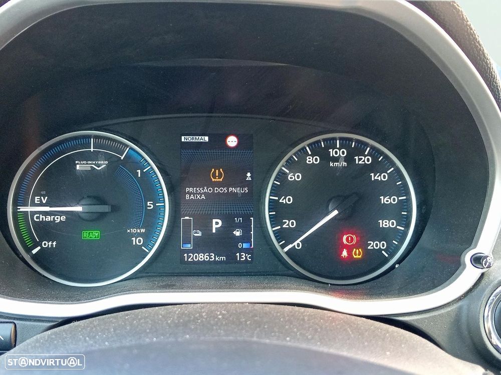 Mitsubishi Eclipse Cross 2.4 PHEV eMotion - 13