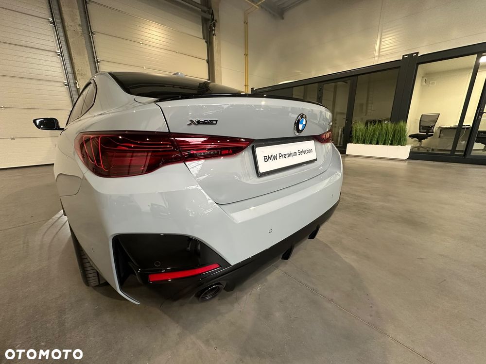 BMW Seria 4 420d xDrive mHEV M Sport Edition - 12