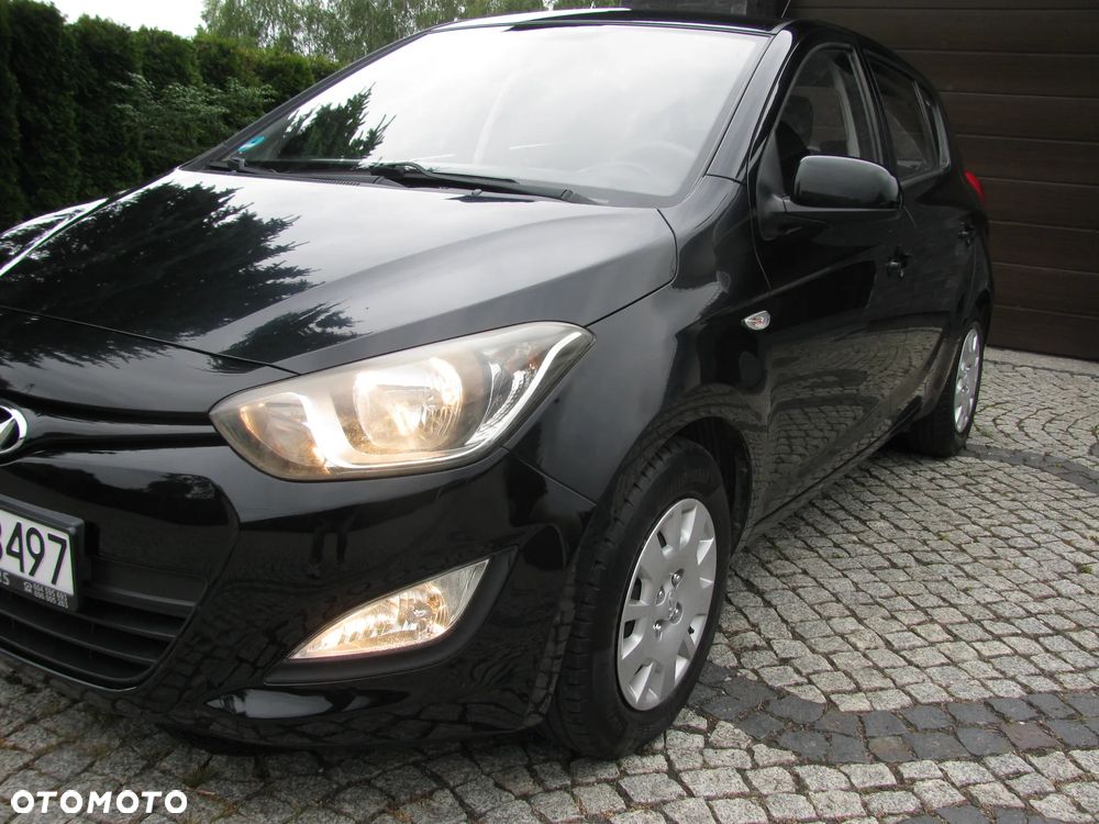 Hyundai i20 1.2 Fifa World Cup Edition - 29