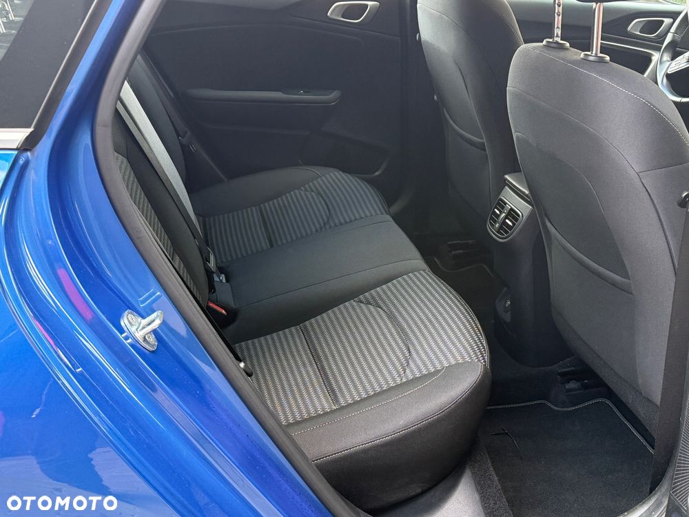 Kia Ceed 1.5 T-GDI L Business Line - 10