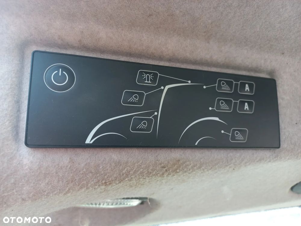 Kabina valtra,licznik ,wiązka elektryczna,dach,pulpit,wyświetlacz,ehr,sterownik,komputer,instalacja,szyberdach,R917008392,podłokietnik,pompka hamulcowa,orbitrol,t 194,t175,254,versu,q 305,t144,s,t234,t214,t154,s416,s374, - 21