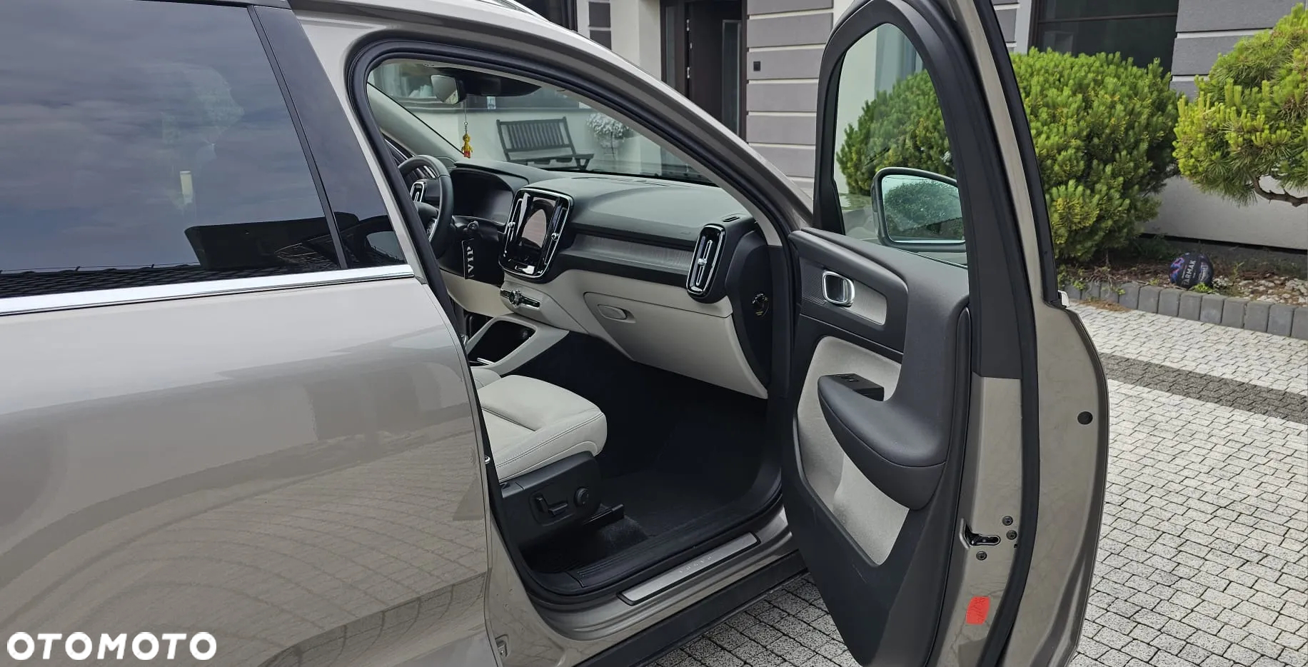 Volvo XC 40