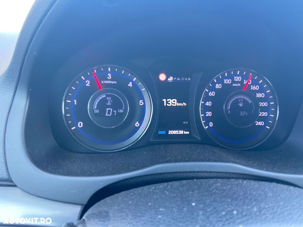 Hyundai i40 - 16