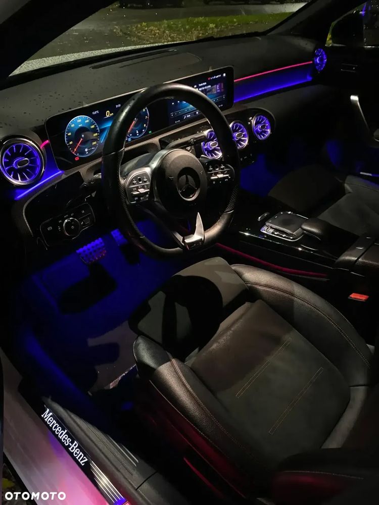 Mercedes-Benz Klasa A 200 AMG Line 7G-DCT - 9