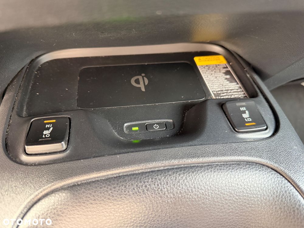 Toyota Corolla 1.8 Hybrid Comfort - 20