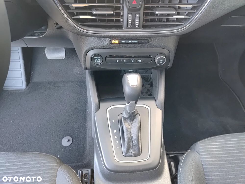 Ford Focus 1.0 EcoBoost Hybrid TITANIUM DESIGN - 14