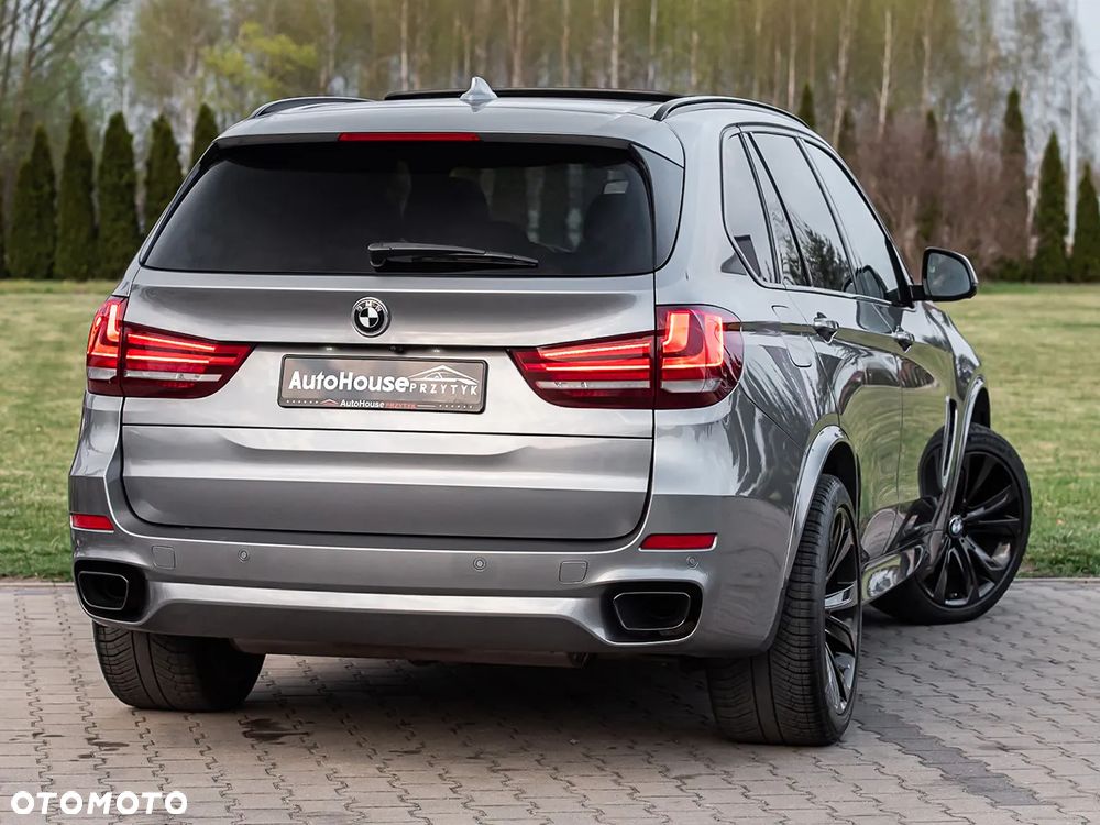 BMW X5 xDrive50i Sport-Aut - 10