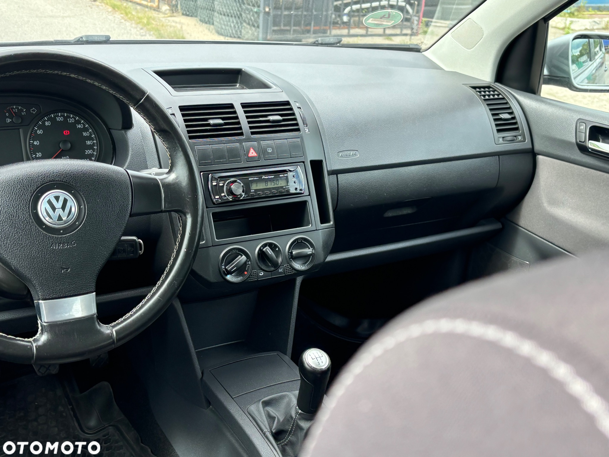 Volkswagen Polo 1.2 United - 25