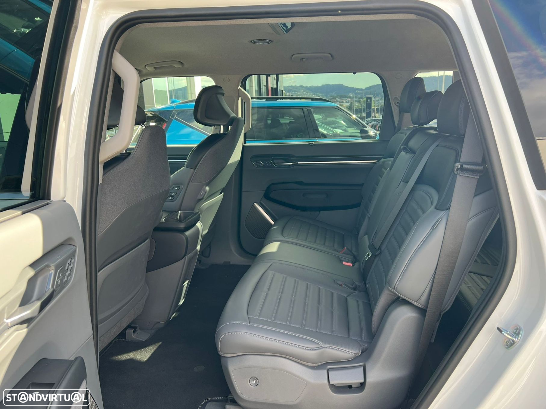Kia EV9 98.8 kWh 1st Edition - 11