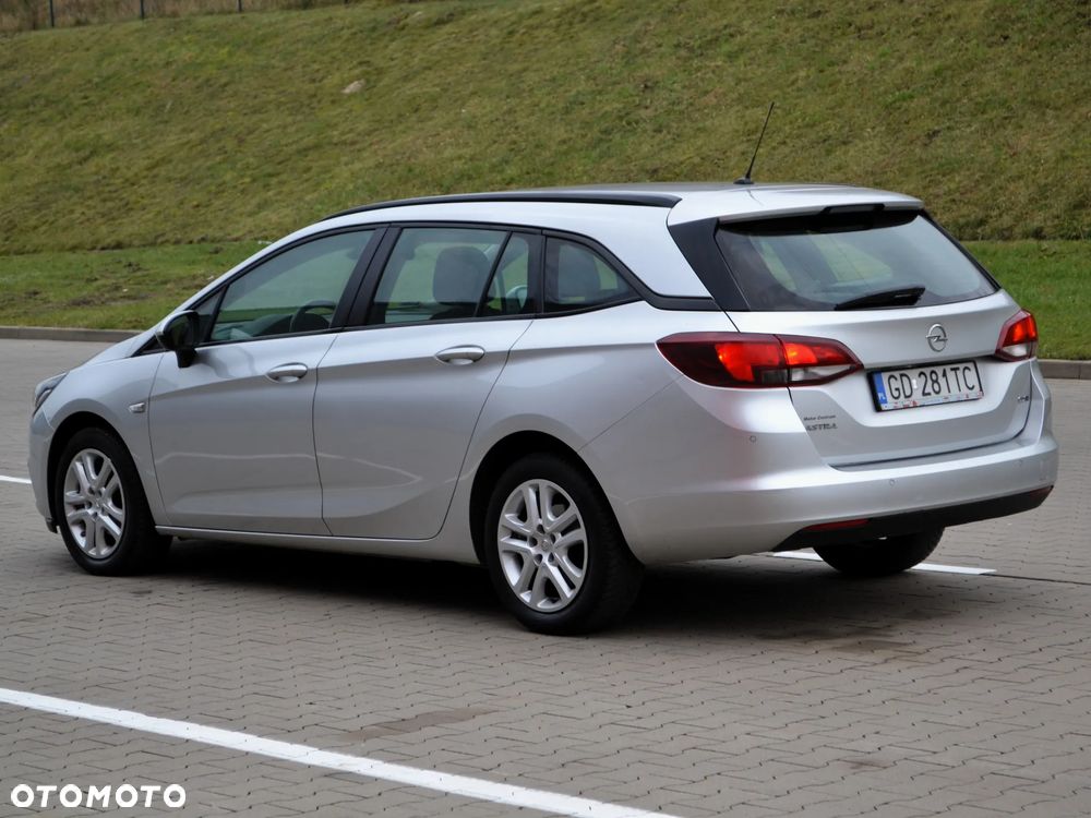 Opel Astra 1.6 CDTI Enjoy S&S - 4