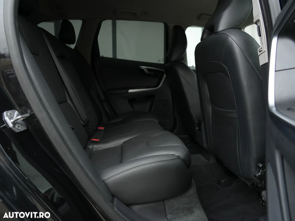 Volvo XC 60 D4 Geartronic Summum - 23