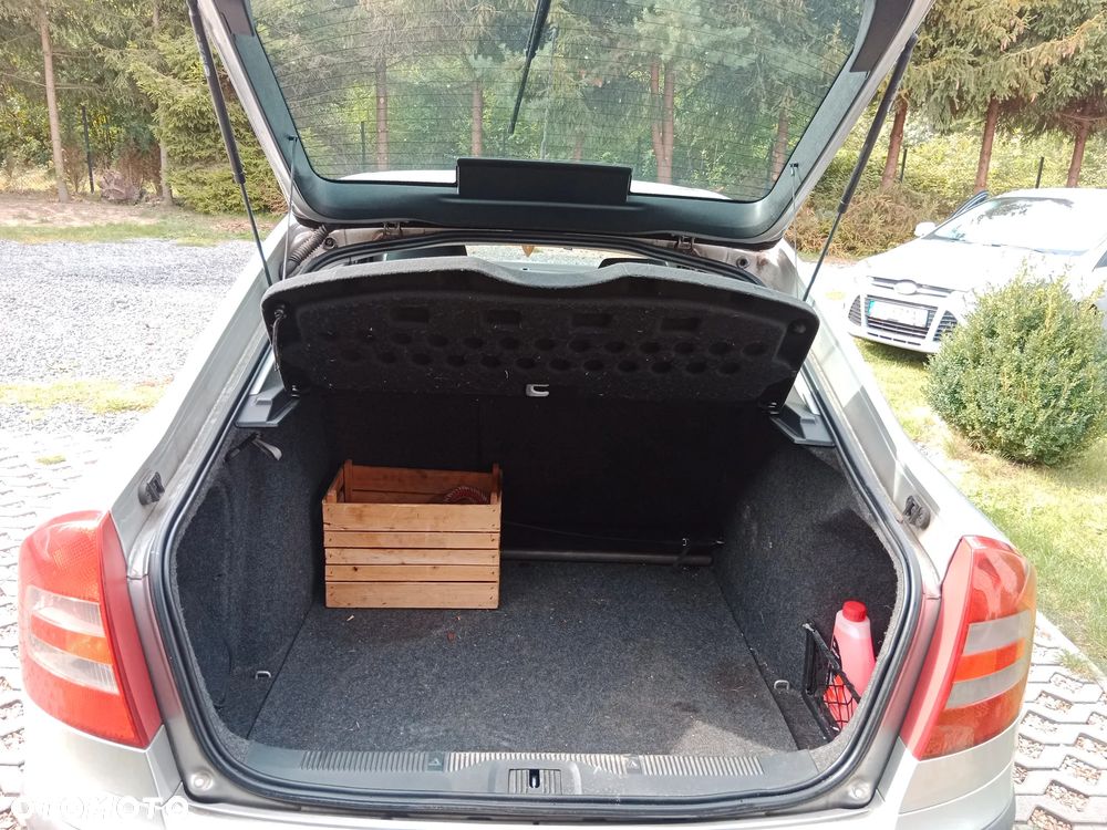Skoda Octavia 1.9 TDI Ambiente - 8