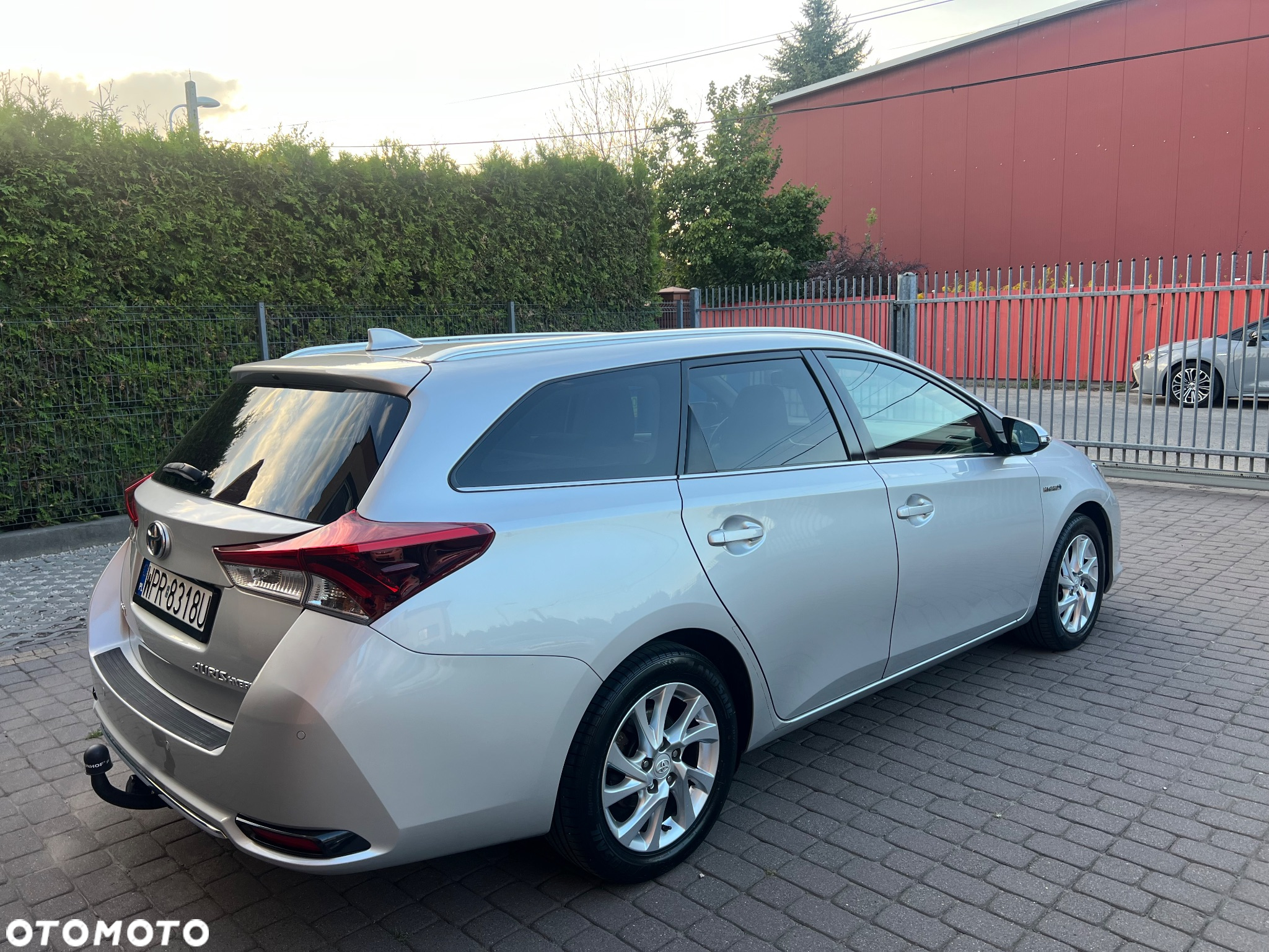Toyota Auris 1.8 HSD Luna - 4