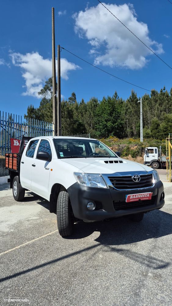 Toyota Hilux - 3