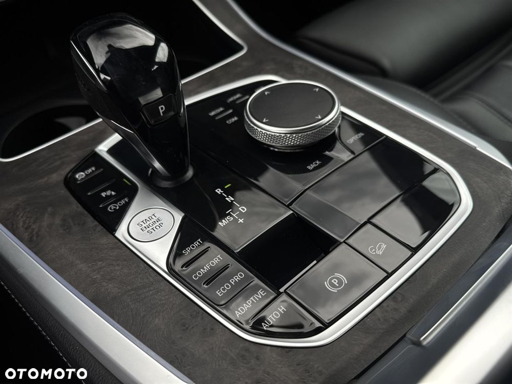 BMW X5 xDrive25d - 14