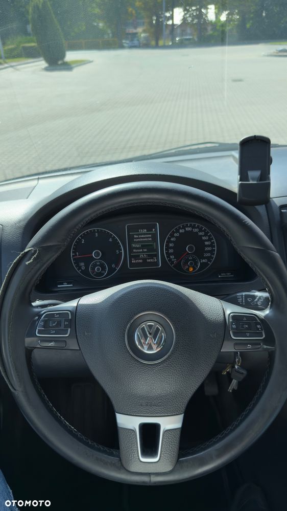 Volkswagen Multivan - 13