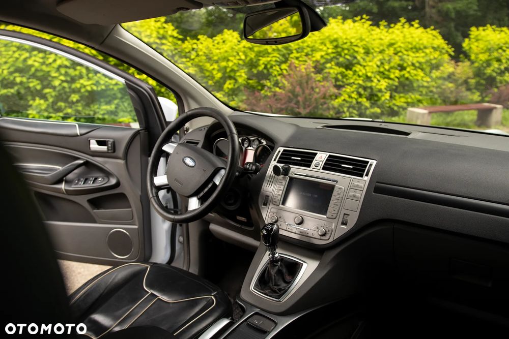 Ford Kuga 2.5 4x4 Individual - 14