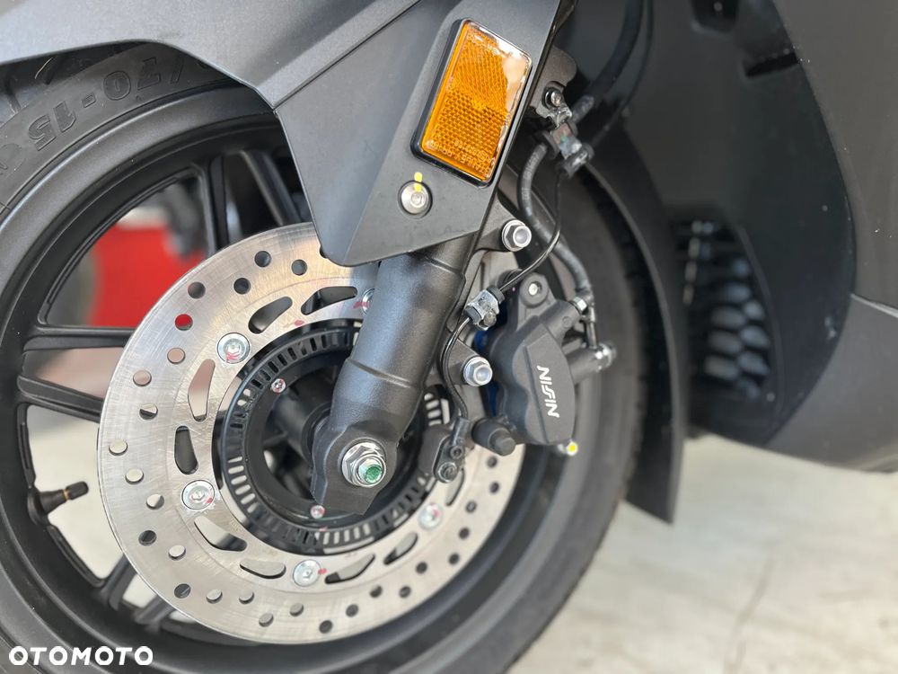 Honda NSS - 9