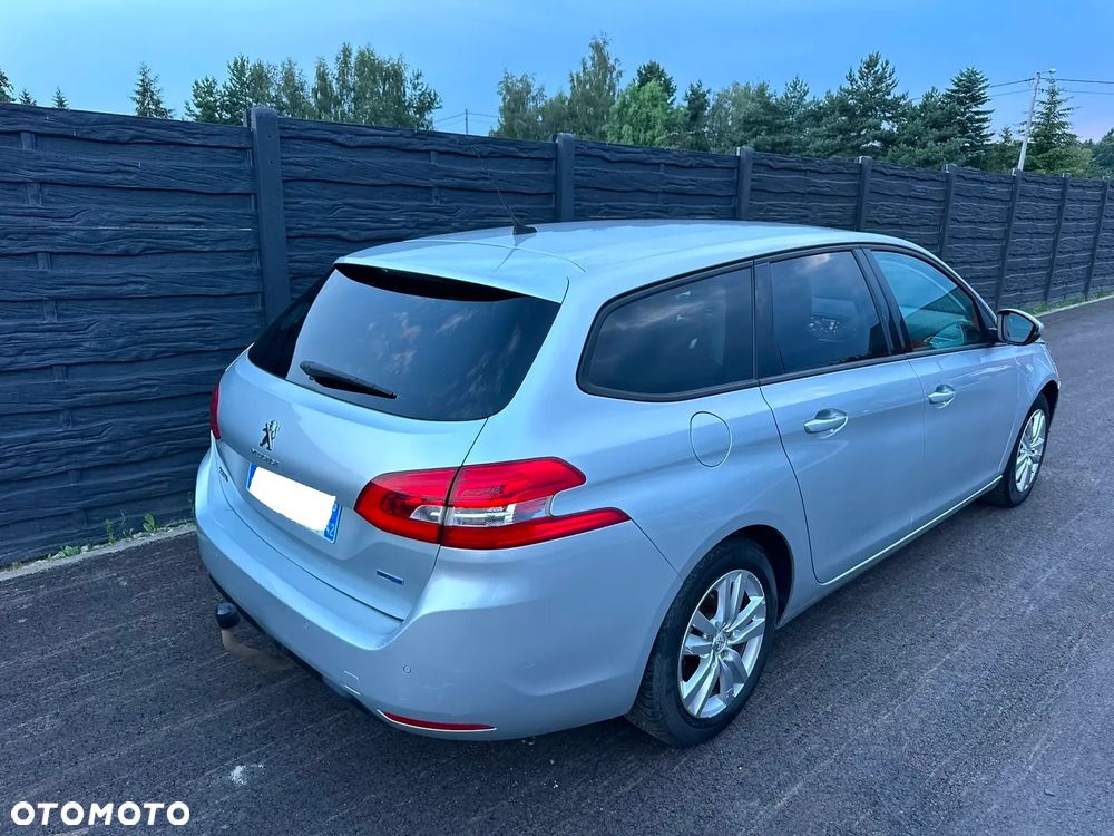 Peugeot 308 BlueHDi 120 Stop & Start Allure - 5