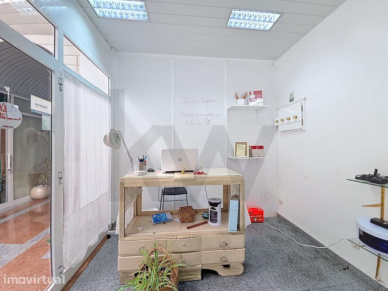 Loja | 20,20 m2 | Logradouro Privativo de 41 m2 | Pronta a Utilizar | - Grande imagem: 5/12