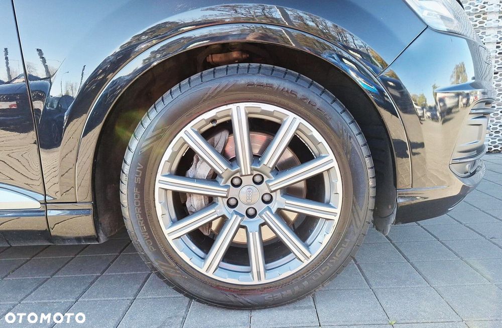 Audi Q7 3.0 TDI Quattro Tiptronic - 29