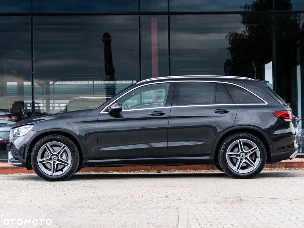 Mercedes-Benz GLC 200 4Matic 9G-TRONIC AMG Line Plus - 18