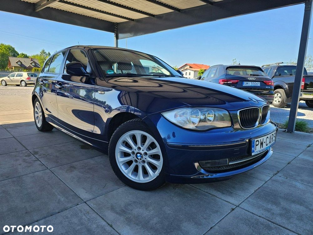 BMW Seria 1 120i - 2