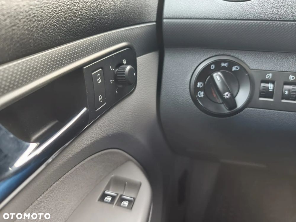 Volkswagen Caddy - 5