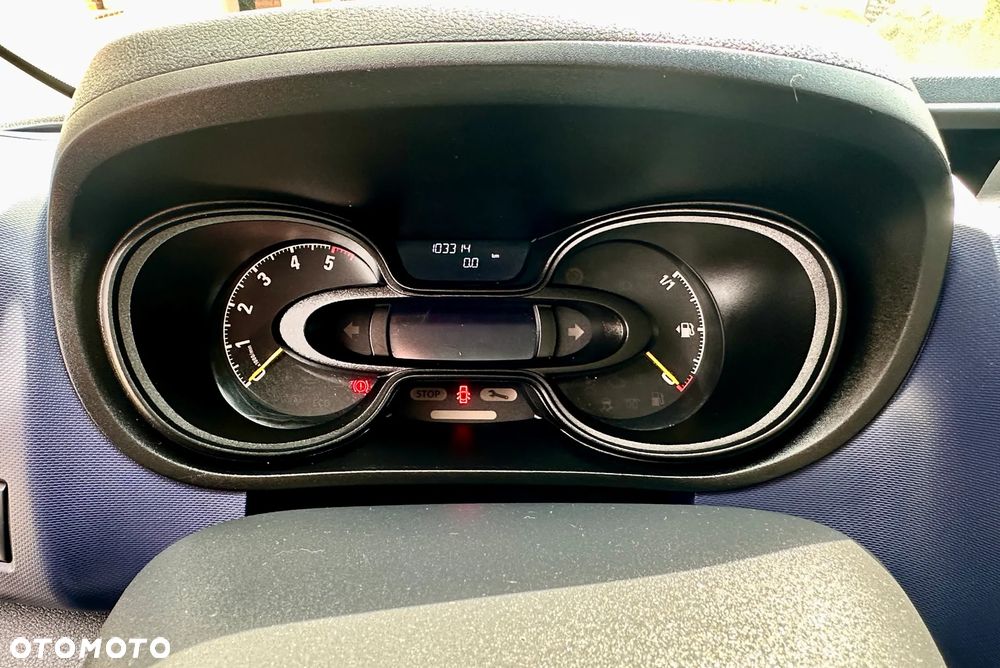 Opel VIVARO L2H1 / - 19