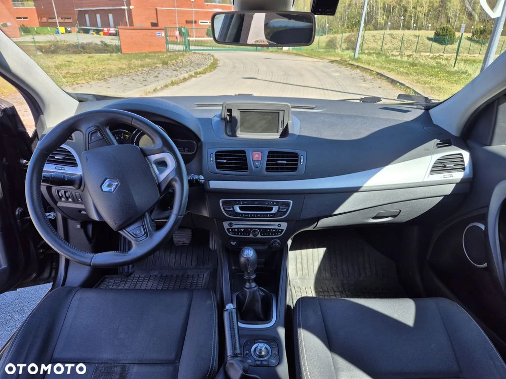 Renault Megane TCe 180 Dynamique - 6