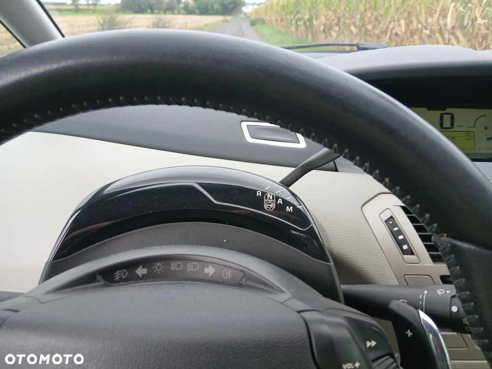 Citroën C4 Picasso 2.0 HDi Exclusive MCP - 22