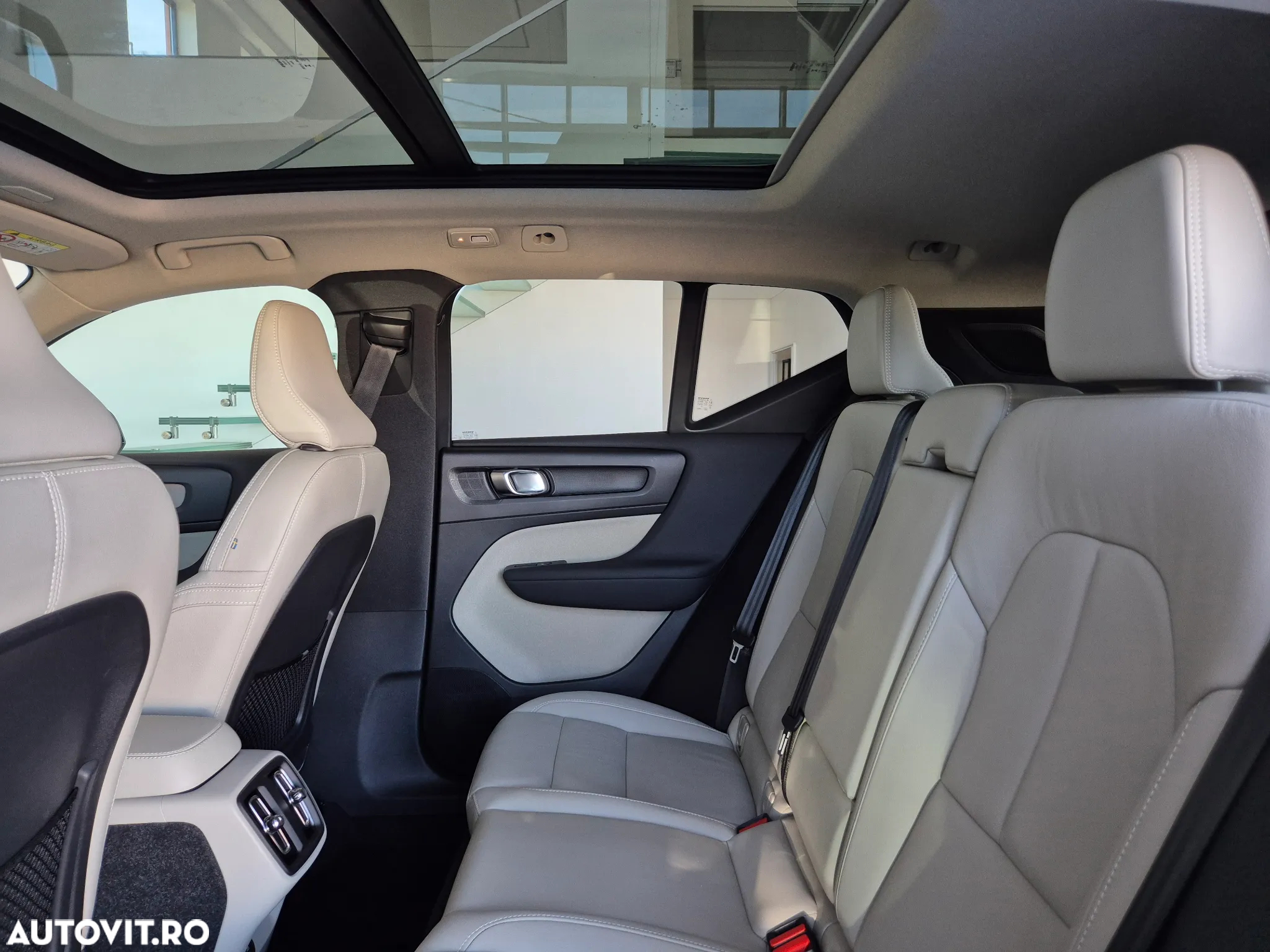 Volvo XC 40 - 12