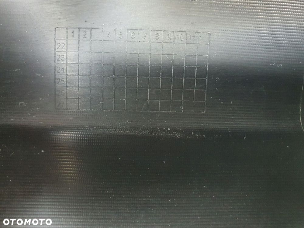 Zderzak tył tylny Maxus Deliver 7 Maxus V70 rok 23- - 14