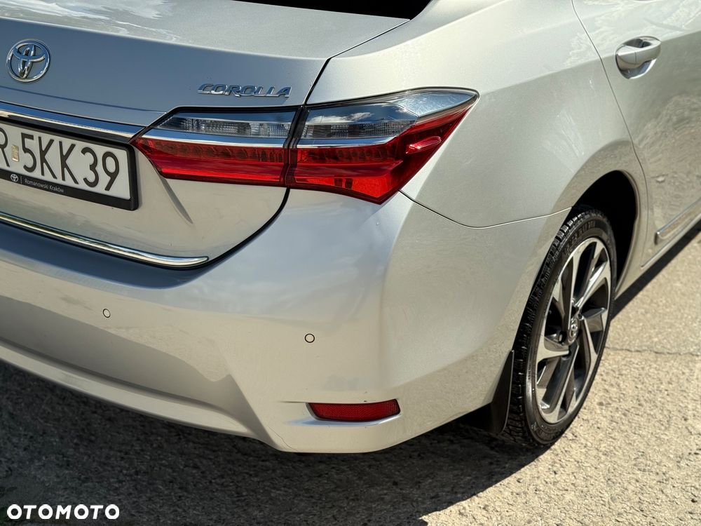 Toyota Corolla 1.6 Comfort - 18