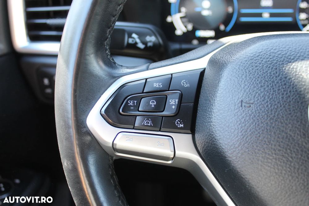 Volkswagen Amarok 3.0 TDI 241 CP 4M 10AT Aventura - 16