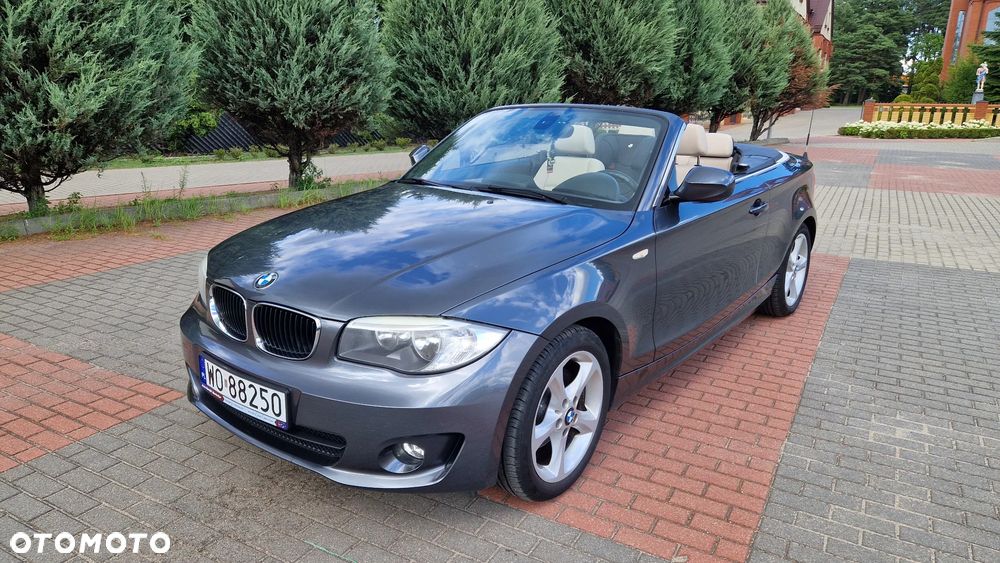 BMW Seria 1 120d Edition Sport - 9